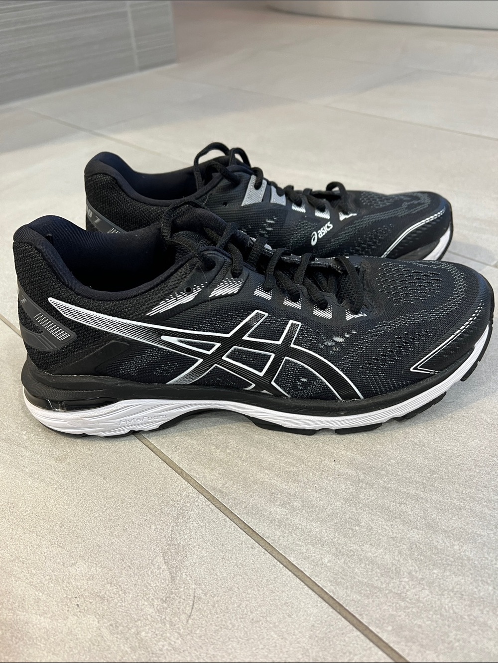 ASICS GT2000 7 Women’s Running Shoe